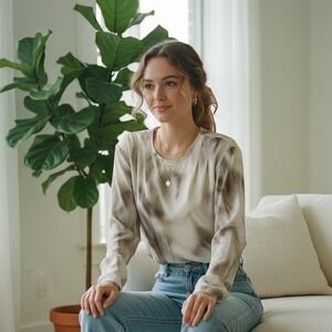 EXPRESS Abstract Print Long Sleeve Blouse Top Women's Gray White - Size XS